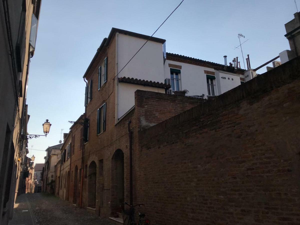 La Casa Degli Zii Apartment Ferrara Exterior photo